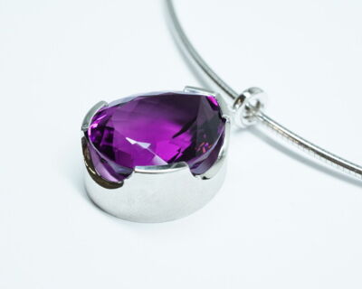 Secondhand Schmuck - Wunderschöners 18k Weissgold Collier mit Amethyst