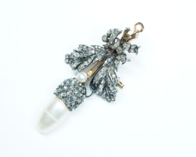 Schmuck aus zweiter Hand - Antikschmuck Brosche Silber mir Diamanten und einer Perle