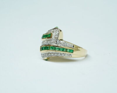 Second Hand Schmuck - 18k Gelbgold Fingerring mit Smaragden und Diamanten