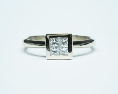 Schmuck aus zweiter Hand - 18k Weissgold Fingerring mit Diamanten