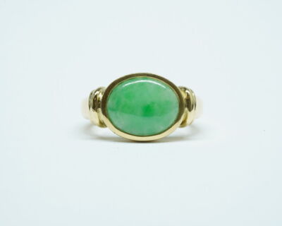 Second Hand Schmuck - Fingerring 18k Gelbgold mit Jade Cabuchon