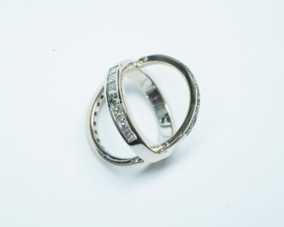 Schmuck aus zweiter Hand - 18k Weissgold Fingerring mit Diamanten