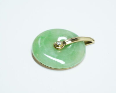 Secondhand Schmuck - Gelbgoldanhänger mit Jadescheibe und Diamant
