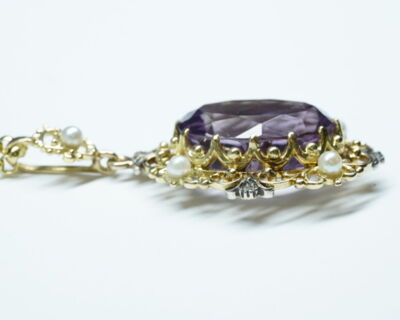 Schmuck aus zweiter Hand - Antikschmuck 18k Gelbgold Collier Amethyst, Naturperlen und Diamanten