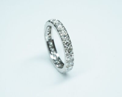 Schöner Second Hand Alliance Ring mit Diamanten