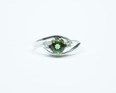 Schmuck aus zweiter Hand - 8k Weissgold Fingerring mit Turmalin und Diamanten