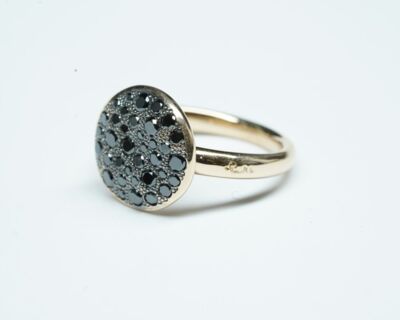 Pomellato "Sabbia" Fingerring Rosegold mit schwarzen Diamanten