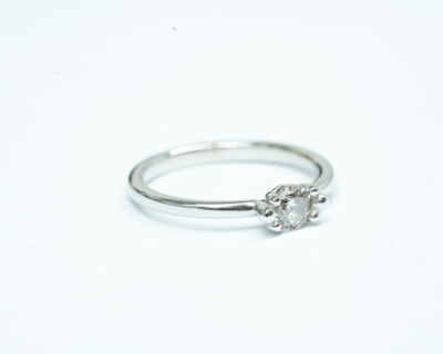 Secondhand Schmuck - Solitär Fingerring 18k Weissgold mit Diamant