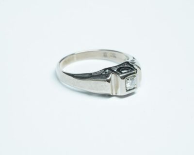 Schmuck aus zweiter Hand - 18k Weissgold Fingerring mit Diamant