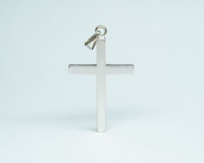 Schmuck aus zweiter Hand - 18k Weissgold Kreuz-Anhänger