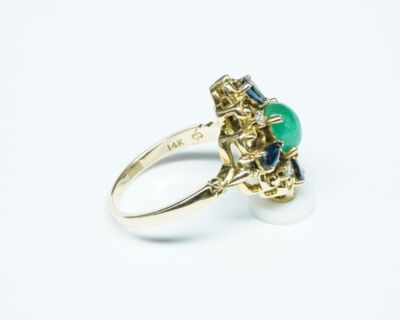 Schmuck aus zweiter Hand - Fingerring 14k Gelbgold mit Smaragd, Saphiren und Diamanten