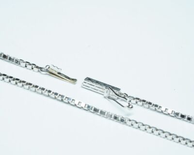 Pre Loved Jewelry - 14k Weissgold Venezianerkette mit Diamantanhänger
