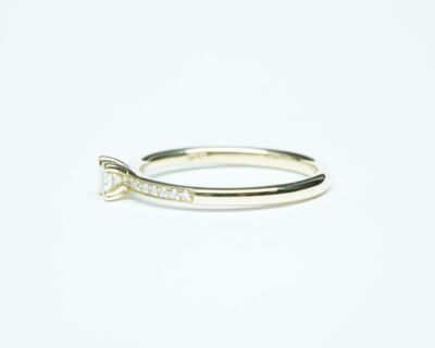 Schmuck aus zweiter Hand - 14k Gelbgold Fingerring mit Diamanten
