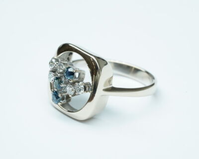 Second Hand Schmuck - Fingerring Weissgold mit Saphiren und Diamanten