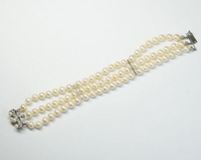 Secondhand Schmuck - Perlen Armband mit Weissgoldverschluss