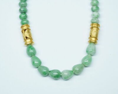 Schmuck aus zweiter Hand - Nephrit-Jade Collier