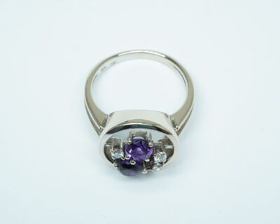 Second Hand Schmuck - Fingerring Weissgold mit Amethyst und Diamanten