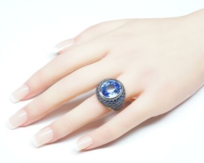 Schmuck aus zweiter Hand - 18k Weissgold Fingerring mit Saphiren