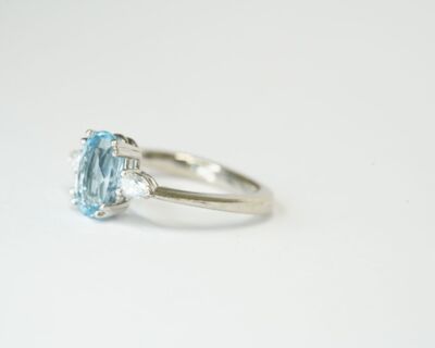 Secondhand - Aquamarin Ring Weissgold 18k mit Diamanten